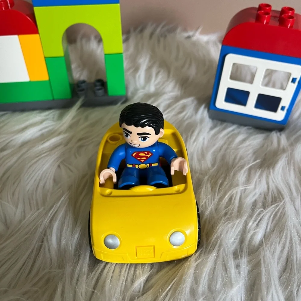 {Lego Duplo} Superman Rescue Lego Set